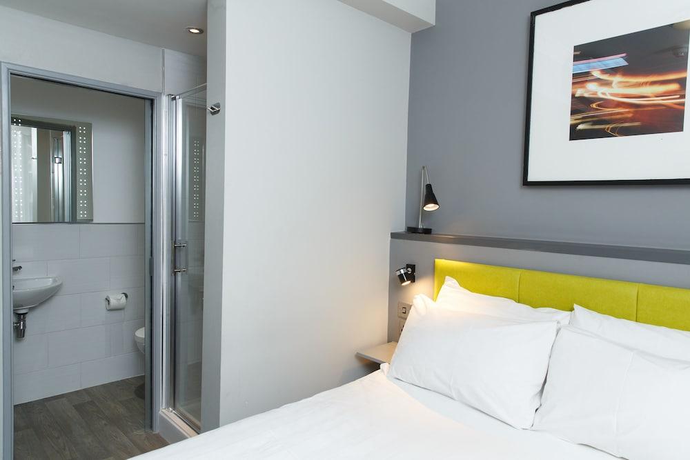 Harben House Hotel Newport Pagnell Bagian luar foto