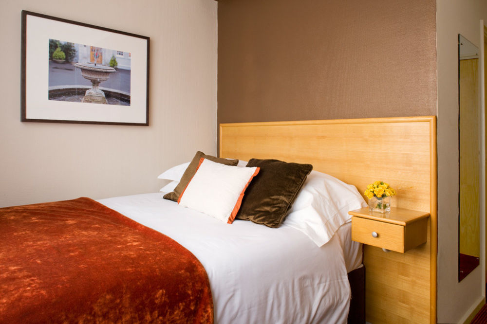 Harben House Hotel Newport Pagnell Bagian luar foto