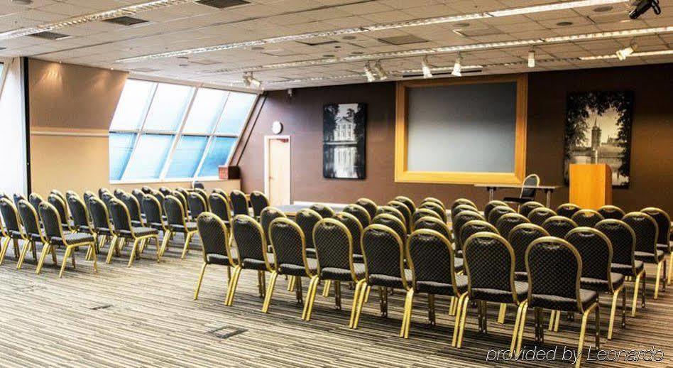 Harben House Hotel Newport Pagnell Bagian luar foto