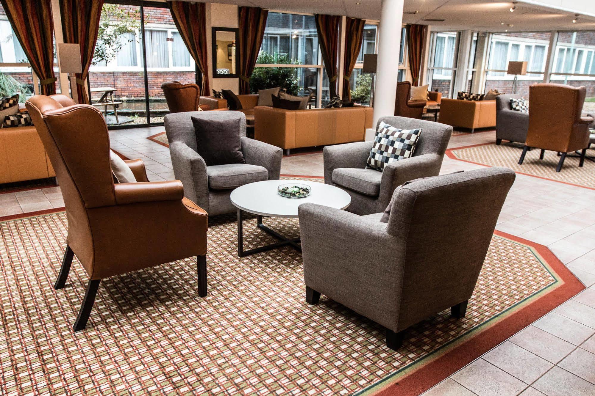 Harben House Hotel Newport Pagnell Bagian luar foto
